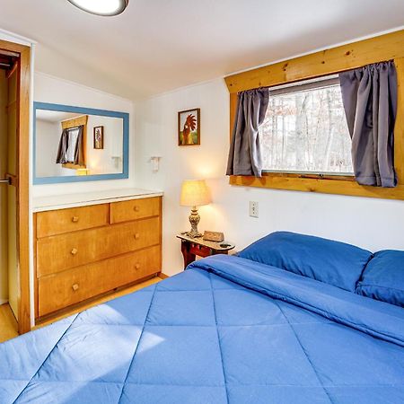 Pet-Friendly Irons Cottage About 4 Mi To Sand Lake! Exteriér fotografie
